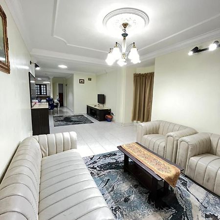 Azzalea 3-Bedroom Apartment Cameron Highlands Tanah Rata Luaran gambar